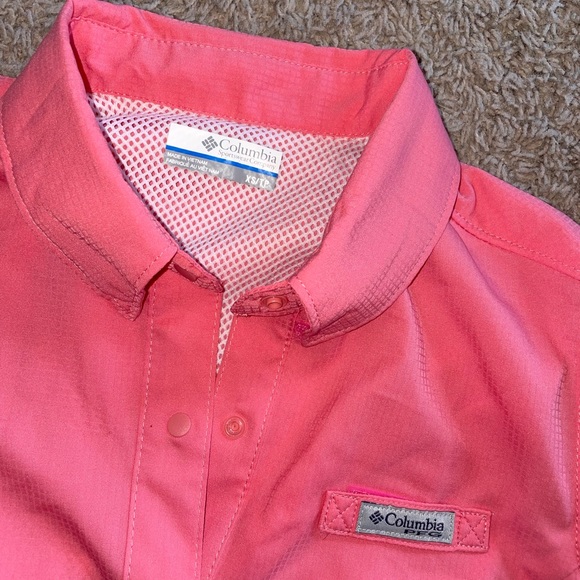 Columbia PFG Top - Picture 2 of 3
